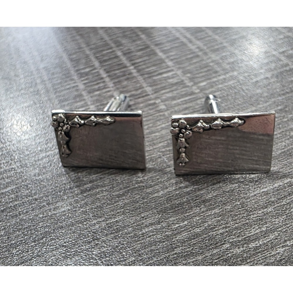 Mid Century 1960's Vintage Silver Cuff Links - Corner Picture Frame Vine Chrome